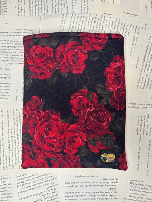 Webbed in Bloom Sleeve