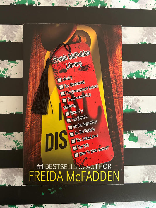Freida McFadden Thriller Bookmark