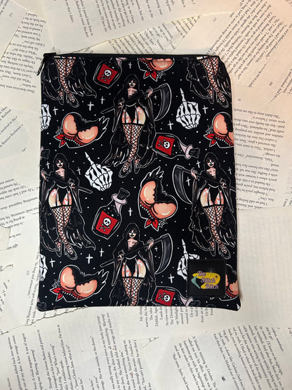 Deadly Cheeks Sleeve