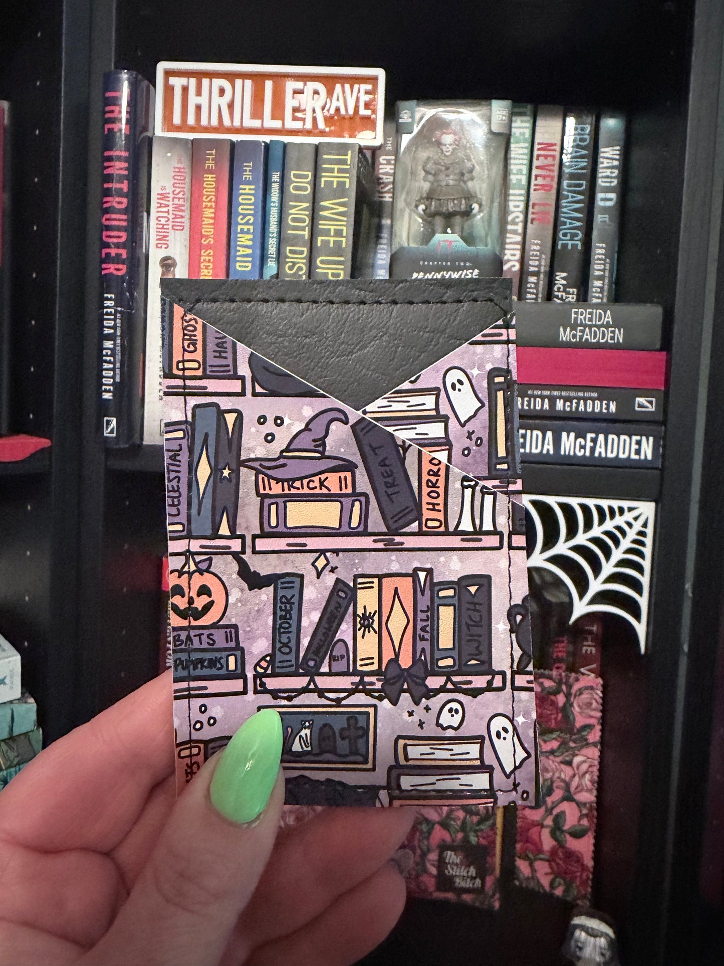 Spooky Bookshelf Gray Backing Card Keeper