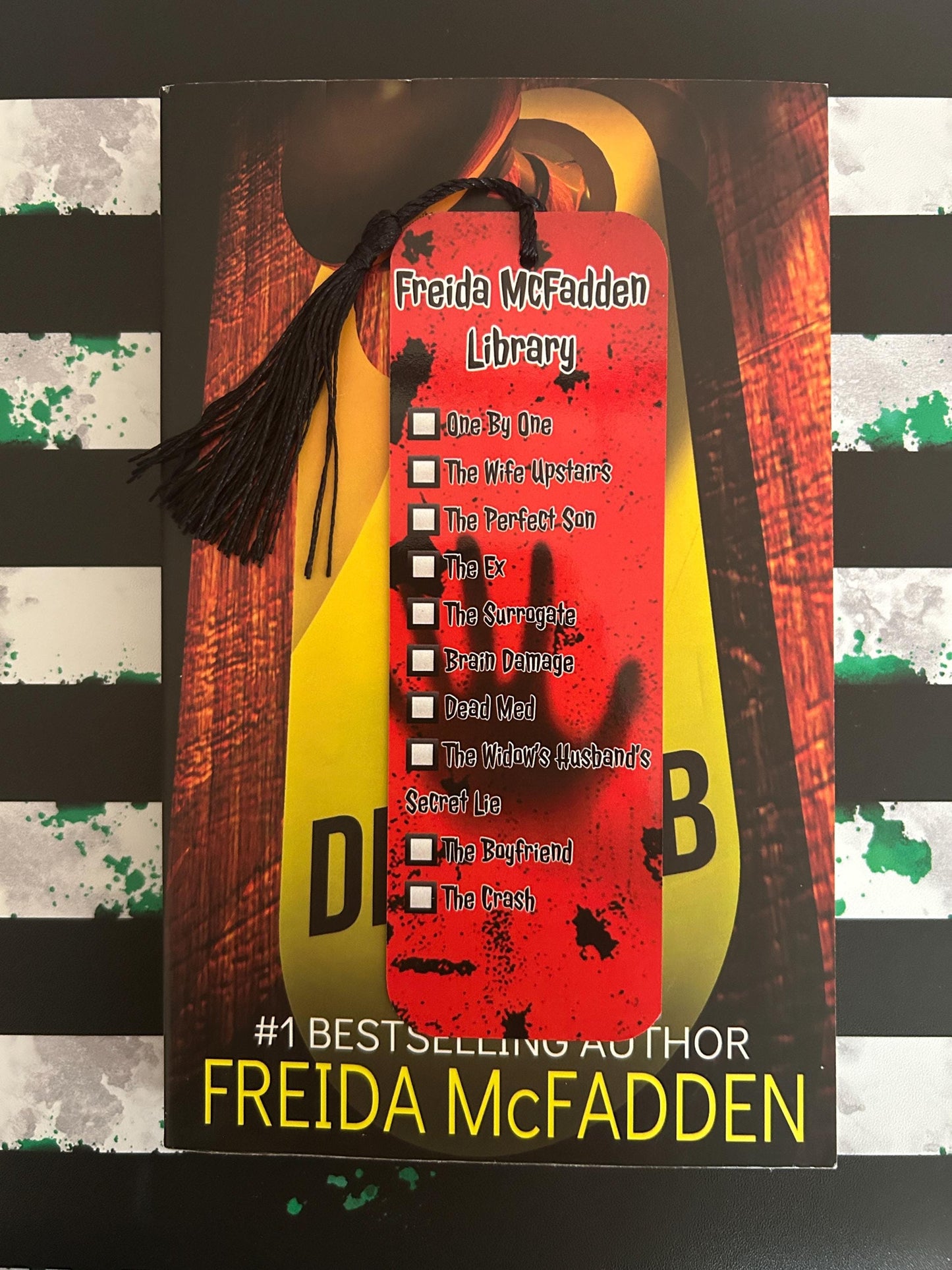 Freida McFadden Thriller Bookmark